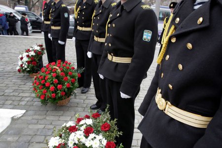 Жестокий урок для будущих поколений: в Одессе почтили память жертв Холокоста (фото)