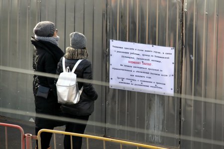 Потемкинская лестница стала не проходной до середины мая (фоторепортаж)