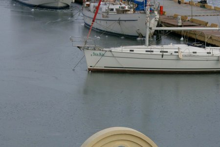 В Одессе море стало ледяным и сказочным (фоторепортаж)