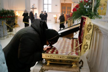 В Одессу прибыла одна из главных реликвий Святой горы Афон – мощи Святого Пантелеймона (фоторепортаж)