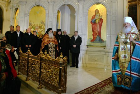В Одессу прибыла одна из главных реликвий Святой горы Афон – мощи Святого Пантелеймона (фоторепортаж)
