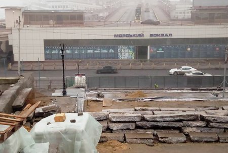 Накануне непогоды проведена гидроизоляция Потемкинской лестницы (фото)