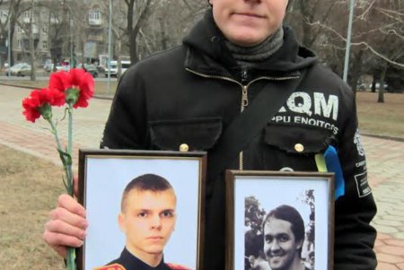 Одесситы вспомнили Героев Небесной сотни (фоторепортаж) 