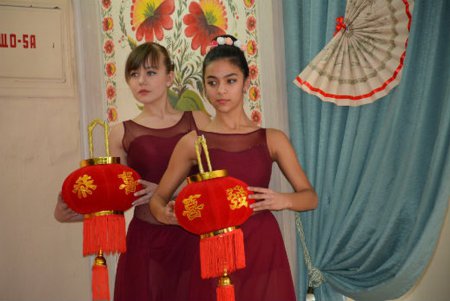 Китайские партнеры подарили одесским школьникам современные компьютеры (фото)