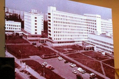 Глава Суворовской райадминистрации отчитался о работе перед жителями района (фото)