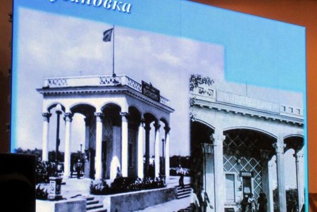 Глава Суворовской райадминистрации отчитался о работе перед жителями района (фото)