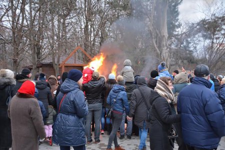 В Одессе проводили Масленицу (фото)