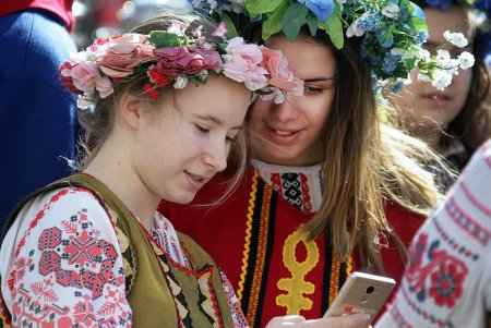 В Городском саду состоялся фестиваль «Масленица»  (фоторепортаж)