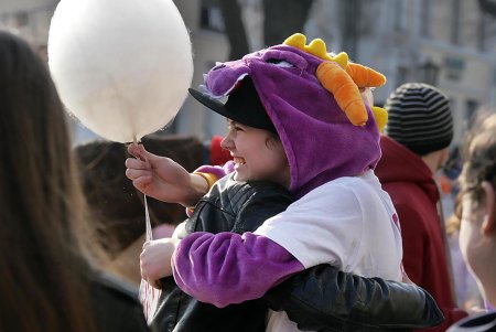 Сегодня многие одесситы стали «жертвами» праздничной «агрессии» (фоторепортаж) 