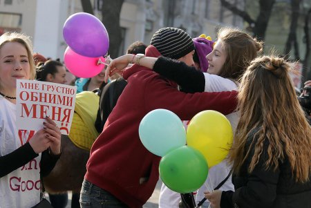 Сегодня многие одесситы стали «жертвами» праздничной «агрессии» (фоторепортаж) 
