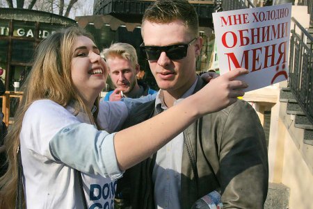 Сегодня многие одесситы стали «жертвами» праздничной «агрессии» (фоторепортаж) 