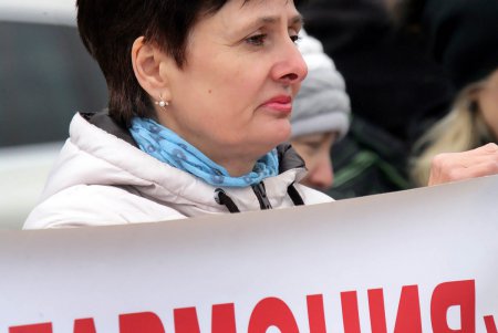 Под стенами Одесской ОГА прошел митинг инвесторов недостроев (фоторепортаж)