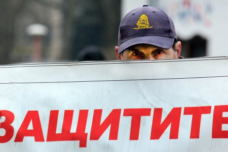Под стенами Одесской ОГА прошел митинг инвесторов недостроев (фоторепортаж)