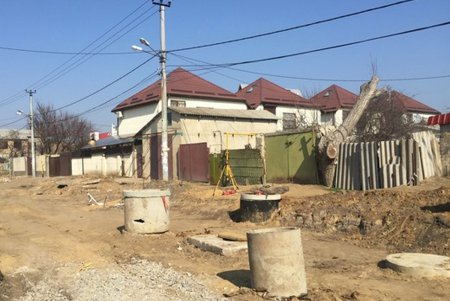 Продолжается капитальный ремонт улицы Толбухина (фото)