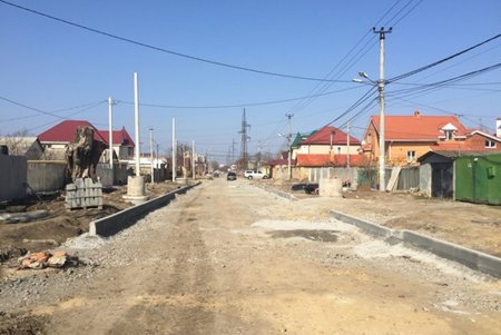 Продолжается капитальный ремонт улицы Толбухина (фото)
