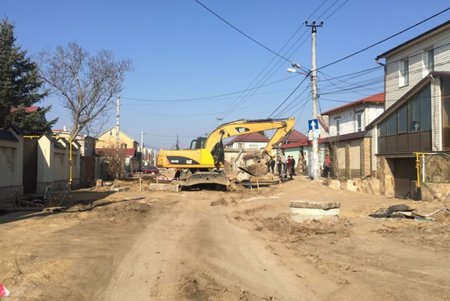 Продолжается капитальный ремонт улицы Толбухина (фото)