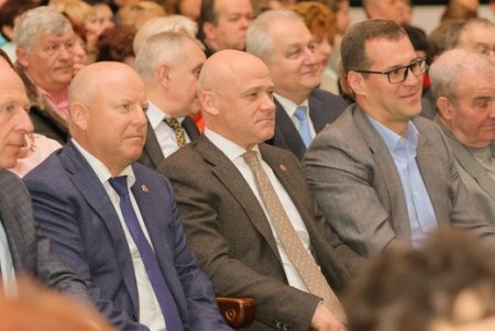 Мэр Одессы чествовал работников ЖКХ (фото) 