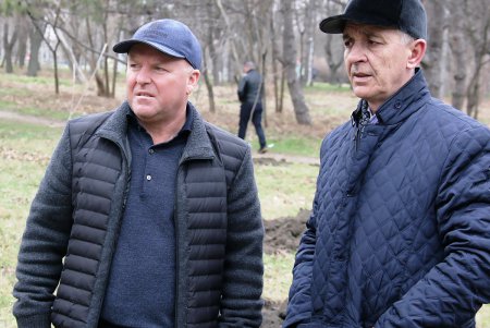 Парк Победы «омолодили» (фоторепортаж)