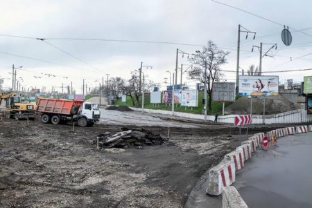 Одесса переживает большие дорожно-ремонтные работы (фоторепортаж)