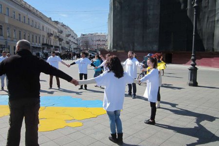 В Одессе привлекли внимание к проблемам перемещенных лиц (фото)