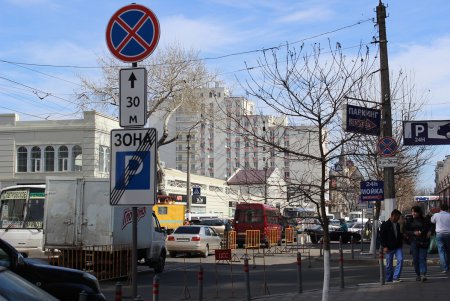 На Пантелеймоновской начата знаковая война с автохамами (фото)