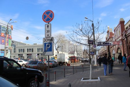 На Пантелеймоновской начата знаковая война с автохамами (фото)
