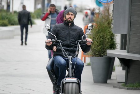 Одесская Аркадия готовится к новому сезону (фоторепортаж)