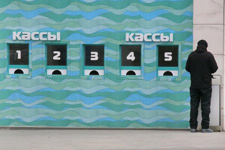 Одесская Аркадия готовится к новому сезону (фоторепортаж)