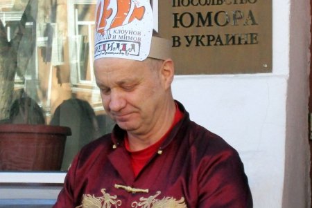 «Поплыли!»: в Одессе стартовал седьмой Международный фестиваль клоунов и мимов «Комедиада» (фото)