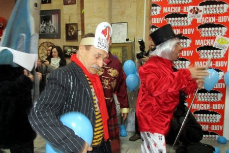 «Поплыли!»: в Одессе стартовал седьмой Международный фестиваль клоунов и мимов «Комедиада» (фото)