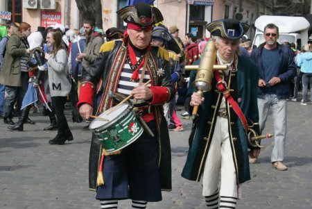 В Одессе прошло главное шествие Юморины (фоторепортаж) 