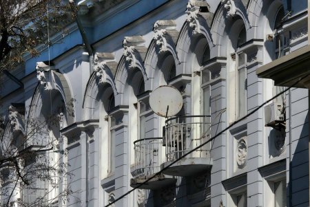 Шедевральный дом с балконом-рекордсменом (фотопрогулка)