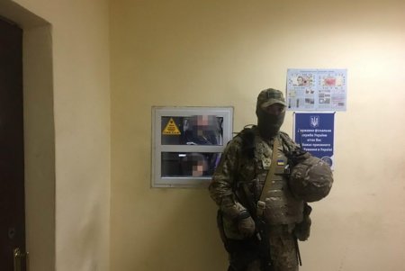 СБУ разоблачила в Одесской области таможенников на «серой» схеме легализации авто (фото) 