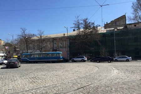 Начались работы по ремонту фасадов зданий в исторической части города (фото)