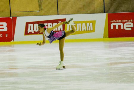 В Одессе проходит финал детских всеукраинских соревнований по фигурному катанию (фото)