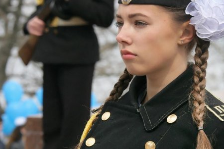 На Аллею Славы встал Почетный караул (фоторепортаж)