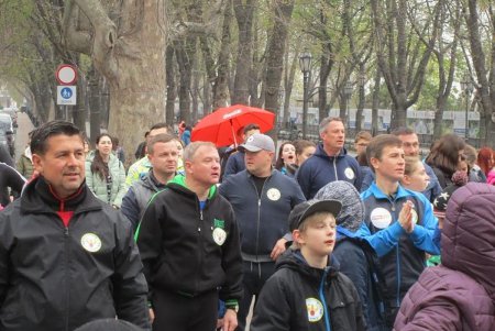 Одесситы встретили Всемирный день здоровья общегородской зарядкой (фото)
