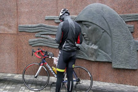 35-я одесская «Велосотка» отправилась в исторический путь (фоторепортаж)
