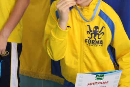 Для воспитанников «Академии спорта» в третий раз голубая вода стала легкой и победной (фото)