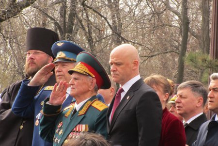 «Для всех поколений одесситов 10 апреля — наш день!», — мэр Геннадий Труханов (фото)