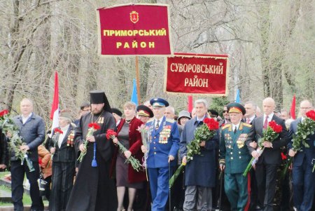 «Для всех поколений одесситов 10 апреля — наш день!», — мэр Геннадий Труханов (фото)