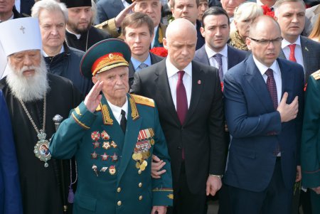 Город-герой Одесса отметил 73-ю годовщину своего освобождения (фотоотчет)