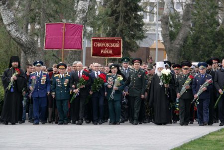 Аллея Славы и памятник Неизвестному матросу — две знаковых точки на карте и в душе города-героя Одессы спустя 73 года  после его освобождения (фоторепортаж)