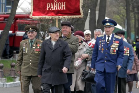 Аллея Славы и памятник Неизвестному матросу — две знаковых точки на карте и в душе города-героя Одессы спустя 73 года  после его освобождения (фоторепортаж)
