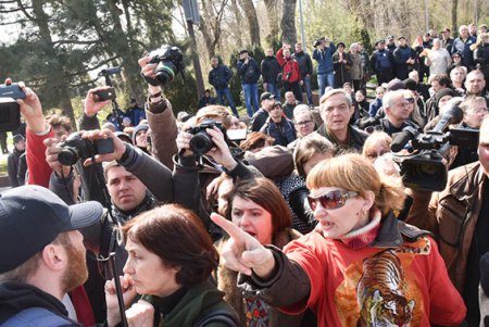 Глава Нацполиции Одесской области пообещал провести проверку действий подчиненных (фото, видео)
