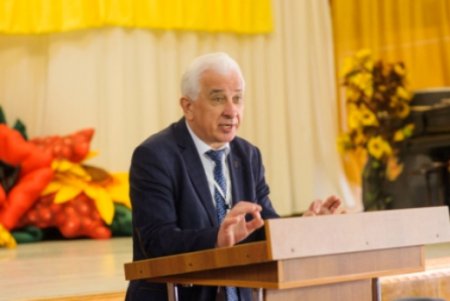 Накануне Пасхи в Одессе прошла Всеукраинская педагогическая конференция (фото)