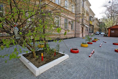 Знаменитые  исторические Павловские дома обрели деталь современности (фоторепортаж) 