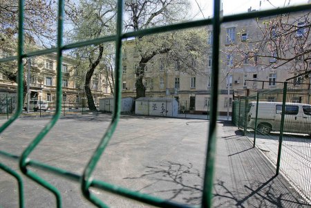 Знаменитые  исторические Павловские дома обрели деталь современности (фоторепортаж) 