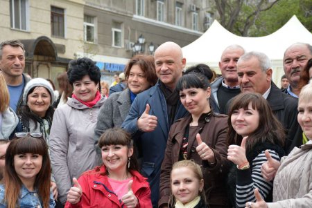 «Христос анести» — в Одессе отмечают Пасху по-гречески (Фото)