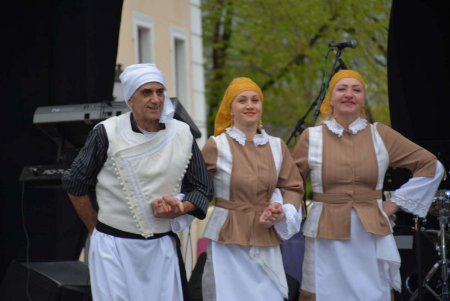 «Христос анести» — в Одессе отмечают Пасху по-гречески (Фото)